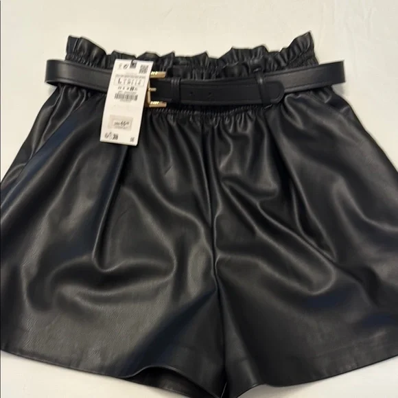 Zara High Waist Black vegan leather Shorts - Picture 2 of 11